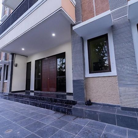Koolkost Near Universitas Tarumanegara Jakarta Luaran gambar