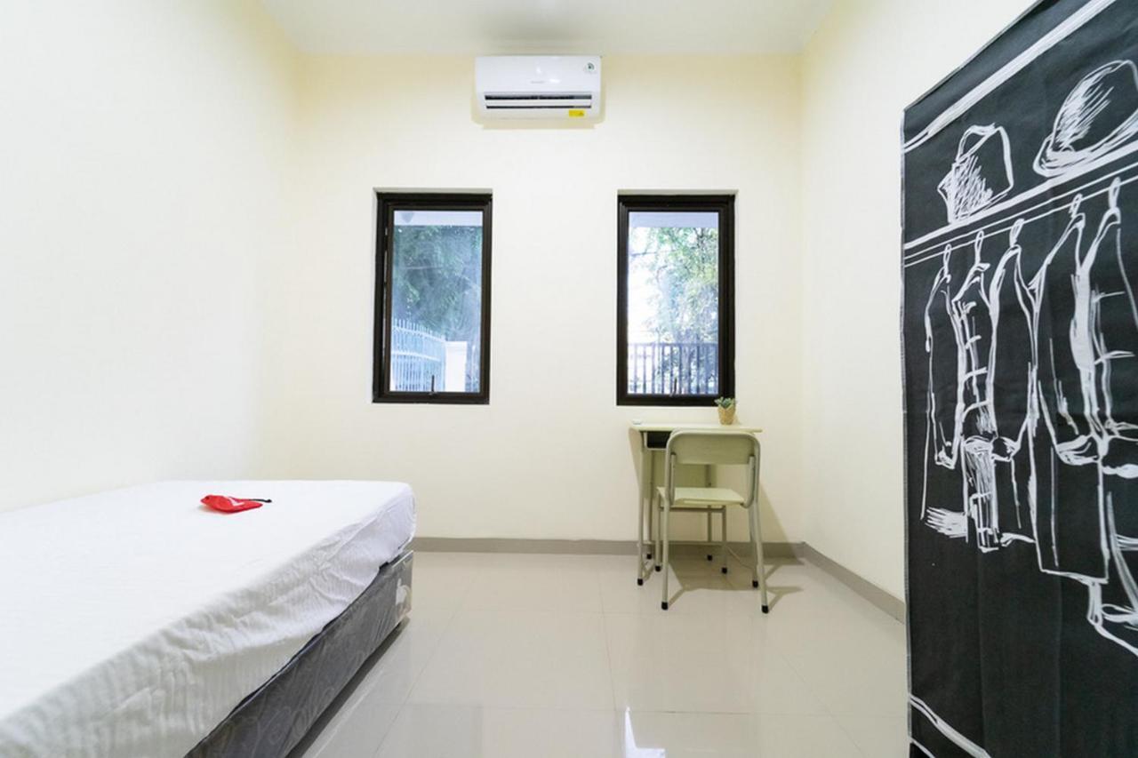 Koolkost Near Universitas Tarumanegara Jakarta Luaran gambar
